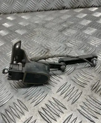 BMW 5 F10 F11 Headlight/headlamp level sensor 6784075 230211 25916010