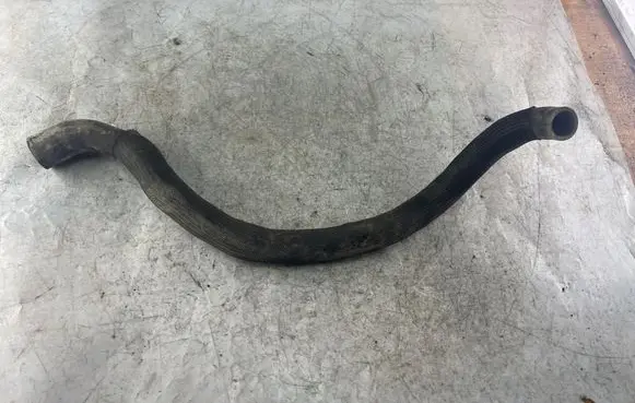 Volvo V70 Intercooler hose/pipe