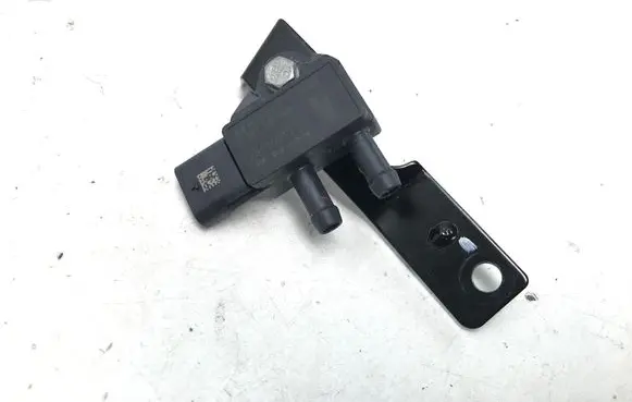 Chery 9/C9 Exhaust pressure sensor 0261232050 251003T1