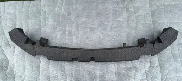 Dacia Duster II Front bumper foam support bar 620903972R