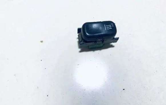 Mercedes-Benz A W168 Windscreen/window heater switch 2108212651 501770219
