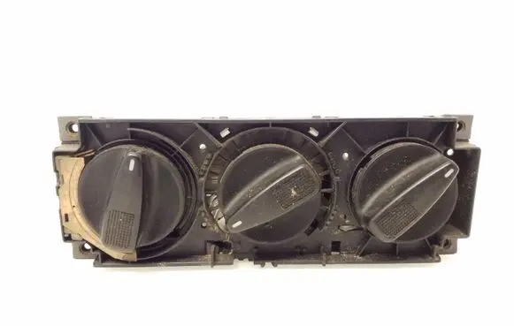 Volkswagen Golf III Climate control unit 1H0819045C 1H0820045C 1H0819045