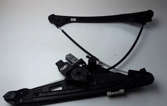 Opel Grandland X Front door window regulator with motor 9830320880