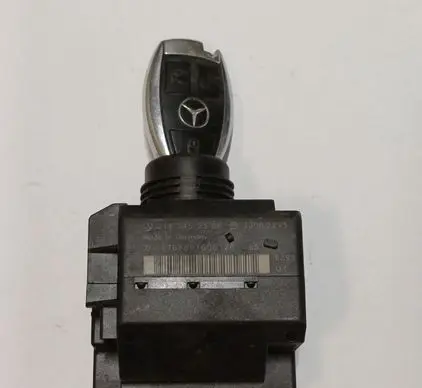 Mercedes-Benz E W211 Ignition lock 2115452308