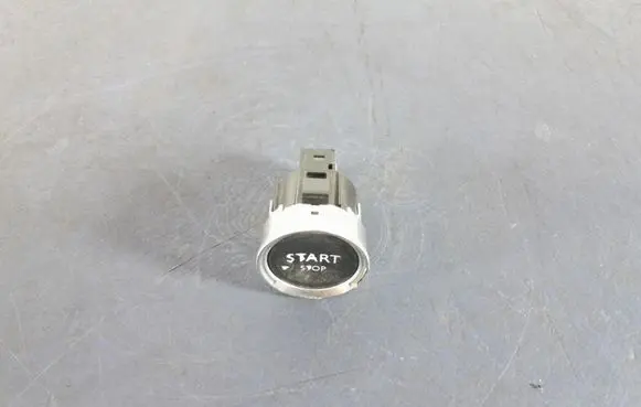 Peugeot 508 RXH Engine start stop button switch 96777946ZD
