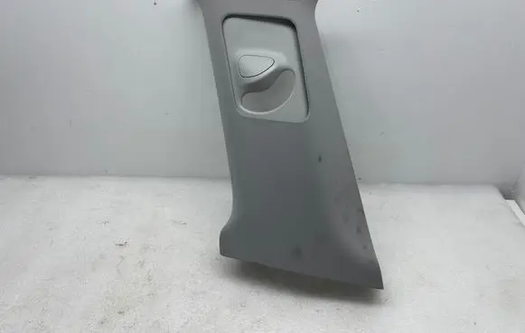 Tesla Model Y (B) pillar trim (top) 162692800C 20221215 D2T22349000049