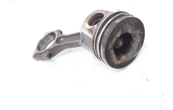 Opel Vivaro Piston with connecting rod