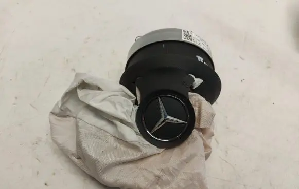 Mercedes-Benz GLA W156 X156 Radiator trim 0008601600JLK01
