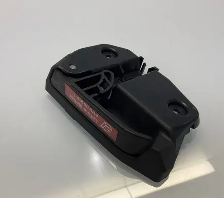 Mercedes-Benz E W211 Rear seat cable / handle A2029200164 2029200164