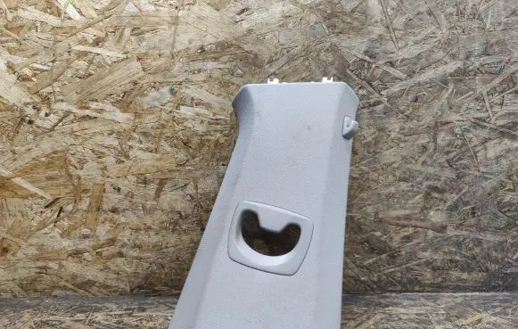 BMW 7 F01 F02 F03 F04 (B) pillar trim (top) 9112740