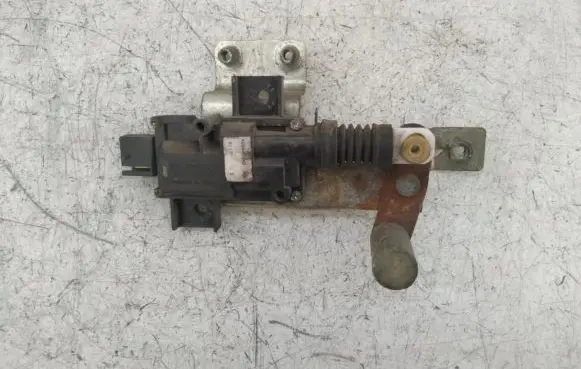 Chrysler PT Cruiser Rear lock motor 4894069AB