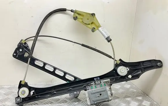 Audi TT TTS Mk2 Front door electric window regulator 8J0837462E