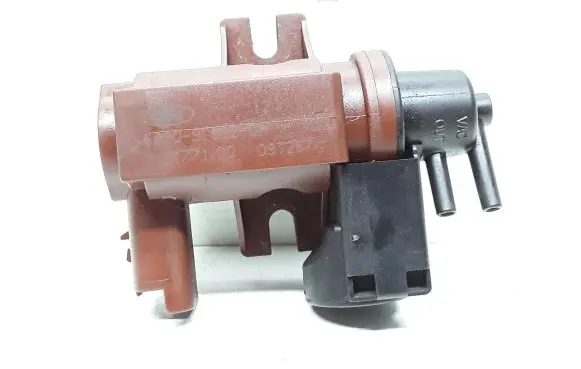 Volvo V70 Turbo solenoid valve 6G9Q9E882CA 70177100