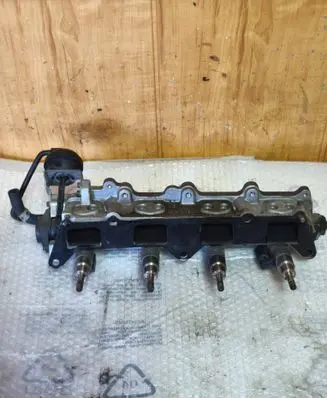 Volkswagen Golf V Intake manifold 03C133204 03C133204E