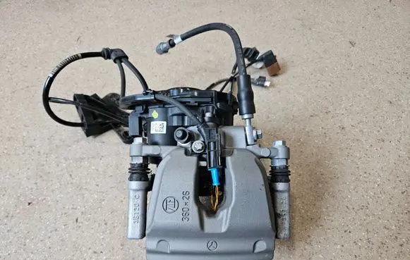 Mercedes-Benz GLC C254 Rear brake caliper A2544230200 A007A345G