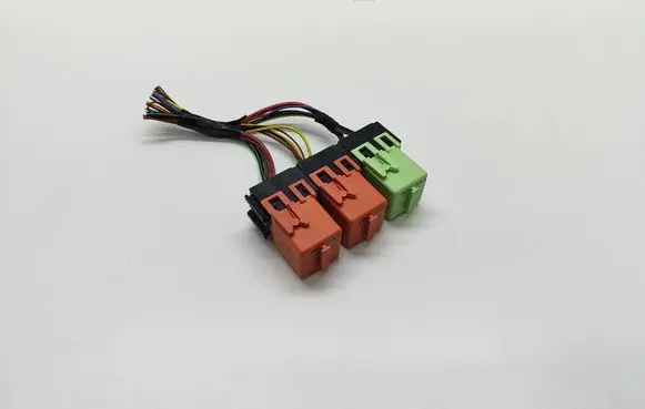 BMW 5 E60 E61 Other relay 8373700 61368373700