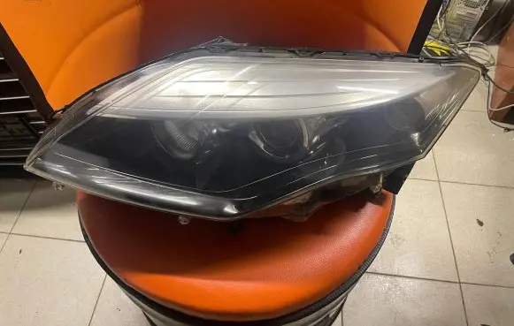 Renault Laguna III Headlight/headlamp 89905209 260605873R