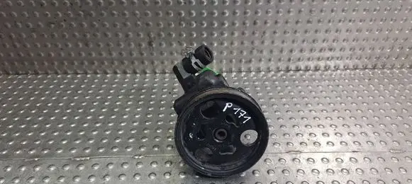 Ford Fiesta Power steering pump HBD-BK