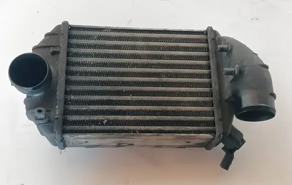 Volkswagen PASSAT B5.5 Intercooler radiator