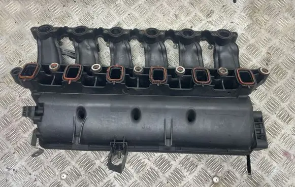 BMW 5 E39 Intake manifold 1161