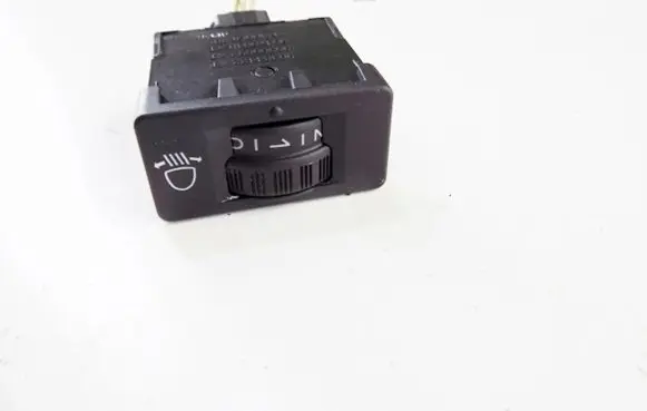 Citroen C5 Headlight level height control switch