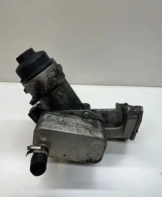 BMW 3 E46 Oil filter mounting bracket 7787072