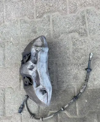 Audi Q7 4M Front brake caliper 4M0615105FL