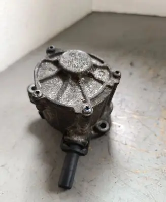 Mercedes-Benz E W212 Vacuum pump GD01495