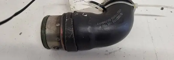 Intercooler hose/pipe