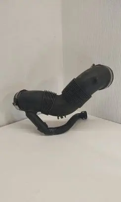 Audi A3 S3 8P Air intake hose/pipe 3C0129654