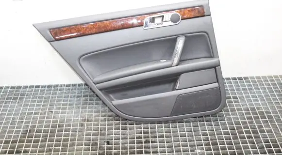 Volkswagen Phaeton Rear door card panel trim