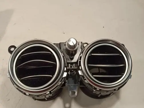 Mercedes-Benz E W213 Dash center air vent grill A2138307700