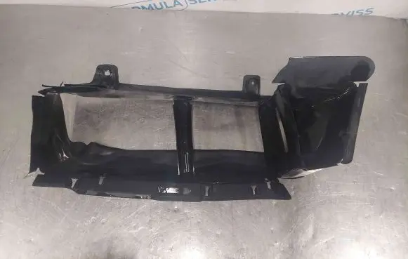 Ford Focus Intercooler air guide/duct channel BM518314C