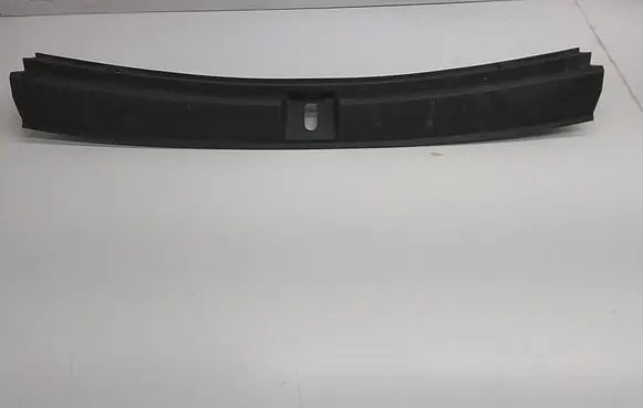 Volkswagen Tiguan Trunk/boot sill cover protection 5NN86345982V