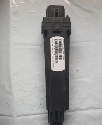 Chrysler Town u0026 Country V Sliding door control unit/module 68079909AA