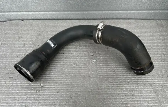 Nissan Terrano Intercooler hose/pipe 14460VC110 14463VC101