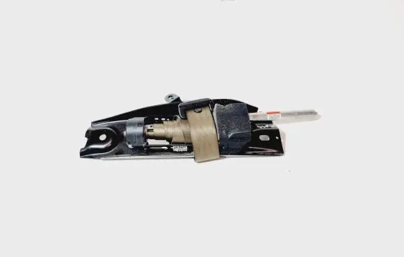 Volvo V70 Front seatbelt 6247175309 615309533C 615309533