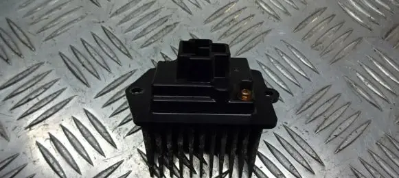 Mazda Premacy Heater blower fan relay 