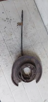Subaru Impreza II Rear wheel hub spindle/knuckle 