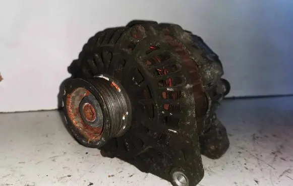 Peugeot 406 Generator/alternator 9635772780