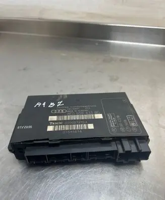 Audi A4 S4 B7 8E 8H Comfort/convenience module 8E0959433BG 00002727C4 01546616