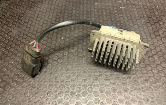 Volkswagen Phaeton Heater blower motor/fan resistor 3D0907521A 5DS00645506