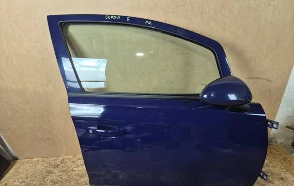 Opel Corsa E Front door