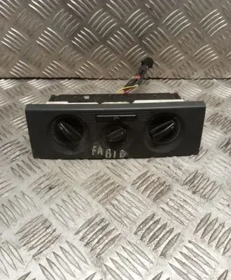 Skoda Fabia Mk1 (6Y) Climate control unit 6Y0819045B