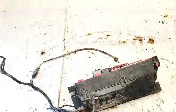 Ford Mondeo Mk III Fuse box set f0ab14b192aa f0ab14b192-aa
