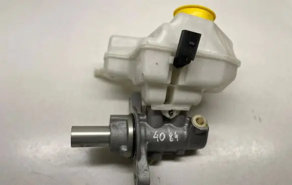 Skoda Octavia Mk4 Master brake cylinder 0204845360 846986