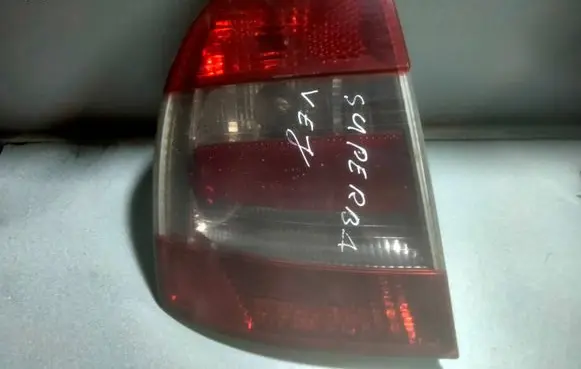Skoda Superb B5 (3U) Rear/tail lights 3U5945111