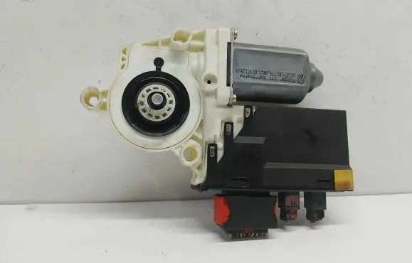 Peugeot 807 Front door window regulator motor 1488740080