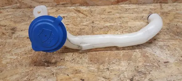 Volvo S90, V90 Window washer liquid tank fill tube 31378734