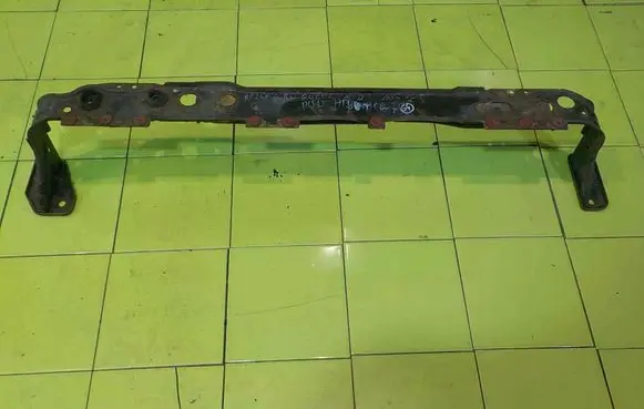 Ford Focus Front bumper support beam 